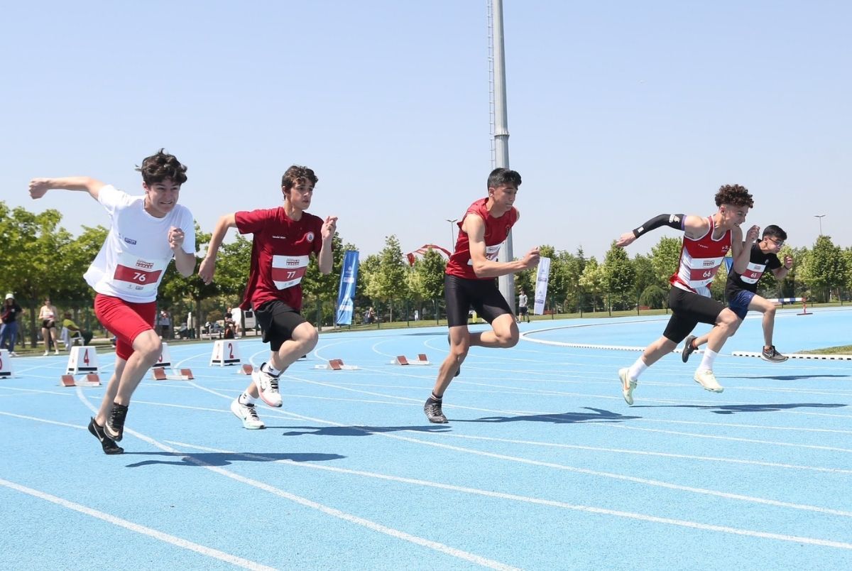 19 Mayıs gençlik kupası atletizm yarışları